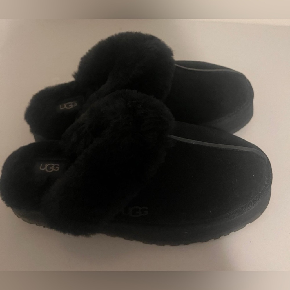 Ugg slippers